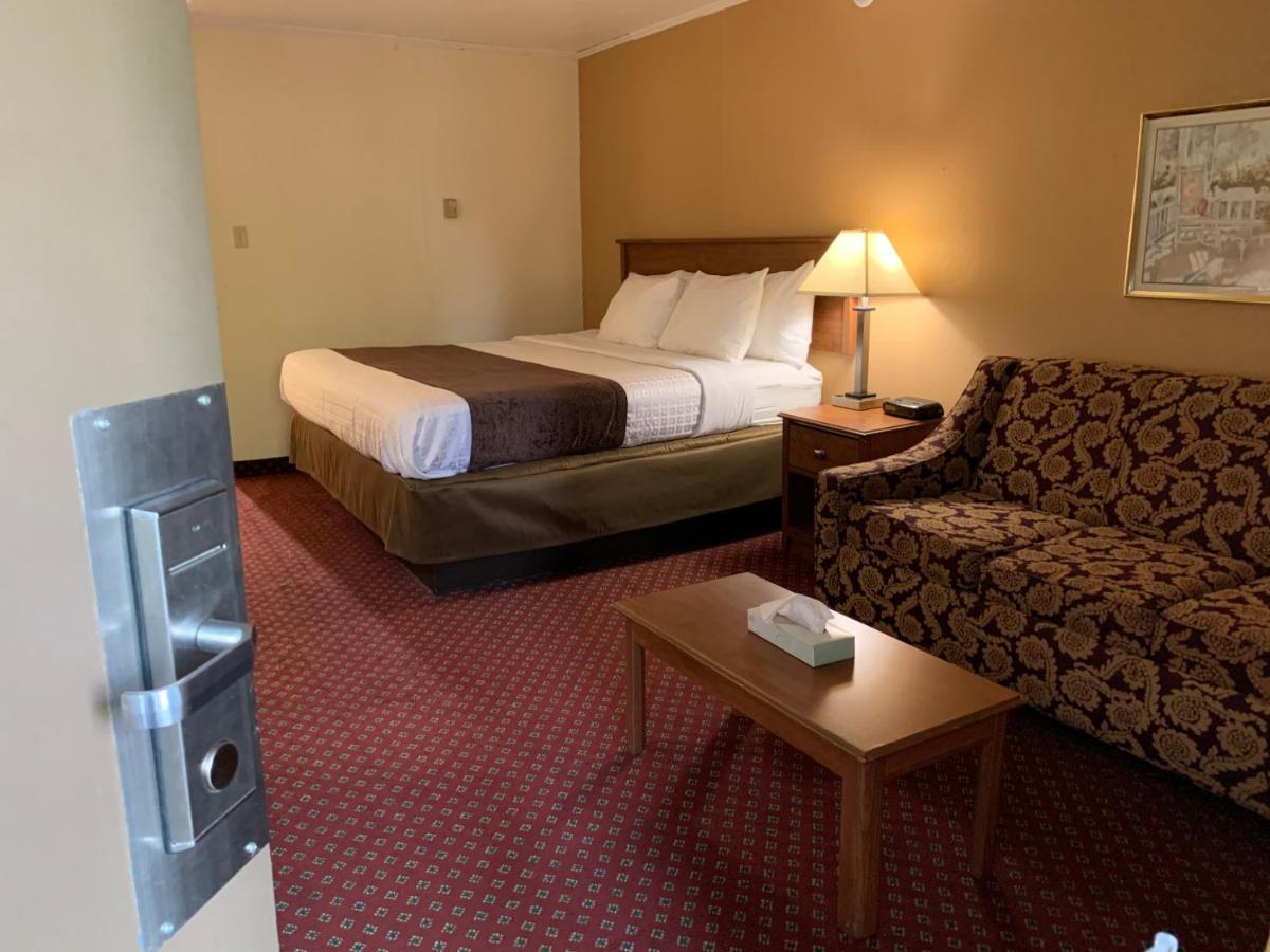 Red Carpet Inn & Suites Ebensburg Zewnętrze zdjęcie